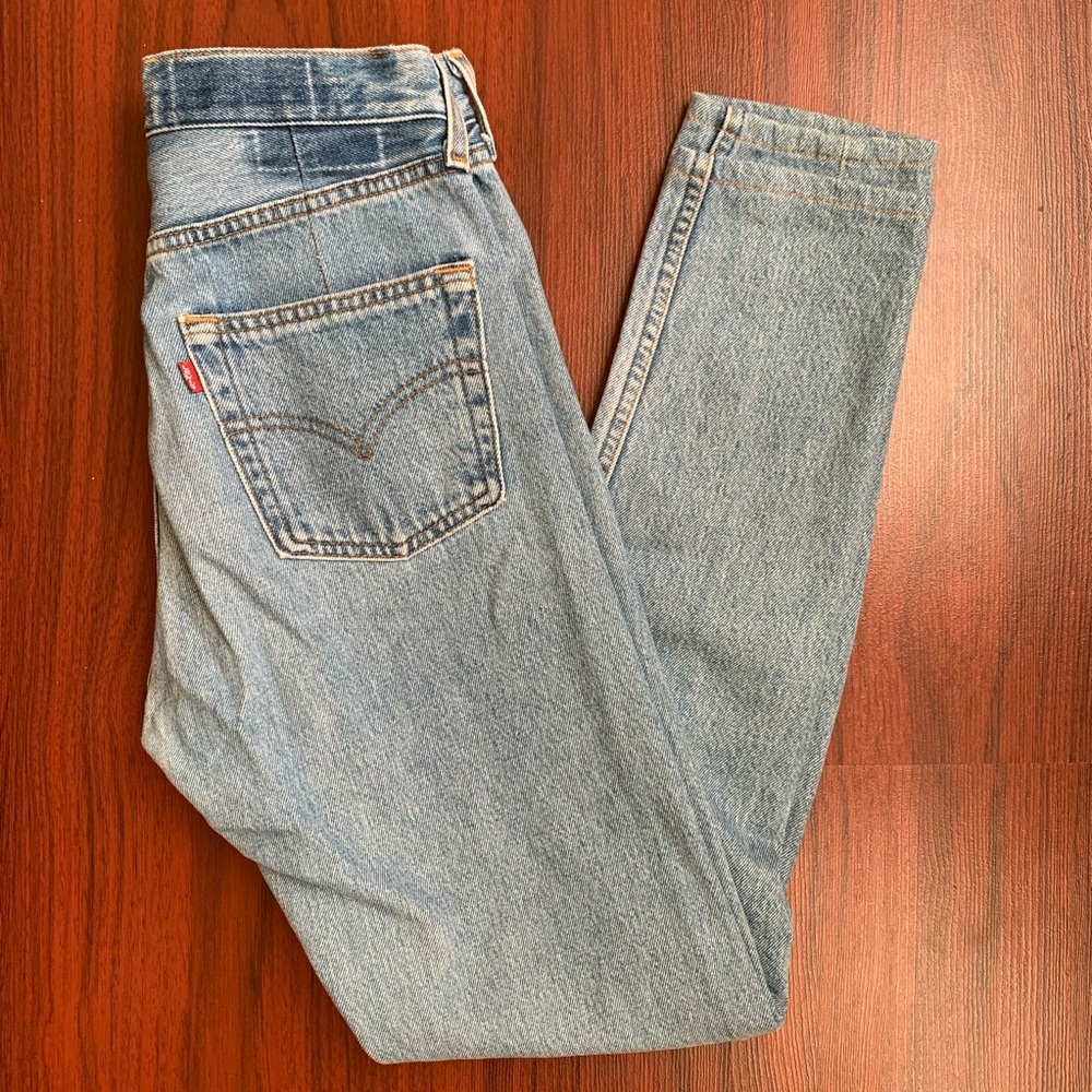Vintage Levi’s 501 Jeans Size 24